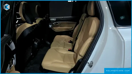 VOLVO XC90 B6 ULTRA BRIGHT