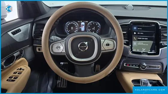 VOLVO XC90 B6 INSCRIPTION