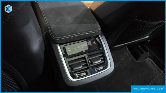VOLVO XC90 B6 INSCRIPTION