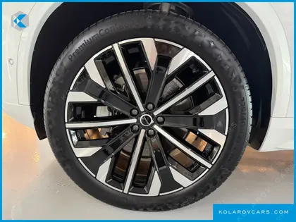 VOLVO XC90 B6 ULTRA BRIGHT