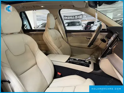 VOLVO XC90 B6 ULTRA BRIGHT