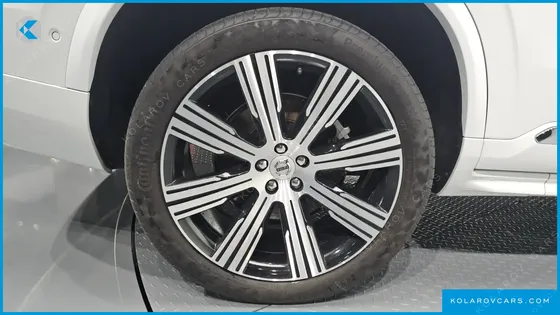 VOLVO XC90 T8 ULTIMATE BRIGHT HYBRID