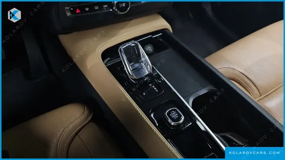 VOLVO XC90 T8 ULTIMATE BRIGHT HYBRID