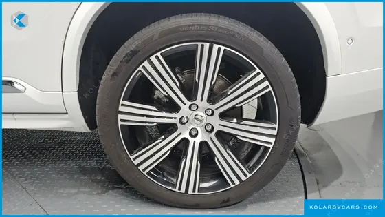 VOLVO XC90 T8 ULTIMATE BRIGHT HYBRID