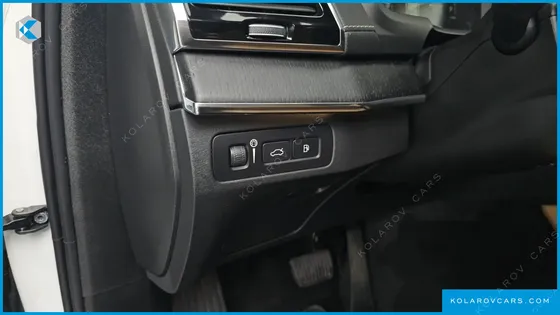 VOLVO XC90 T8 ULTIMATE BRIGHT HYBRID