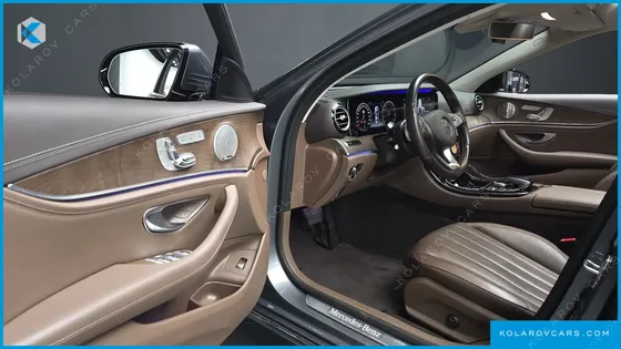 MERCEDES E-CLASS E300 EXCLUSIVE