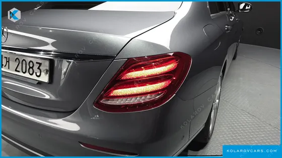MERCEDES E-CLASS E300 EXCLUSIVE