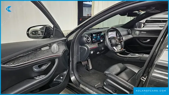 MERCEDES E-CLASS E350 4MATIC AMG LINE EDITION