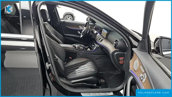 MERCEDES E-CLASS E300 4MATIC EXCLUSIVE