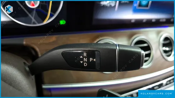 MERCEDES E-CLASS E300 4MATIC EXCLUSIVE