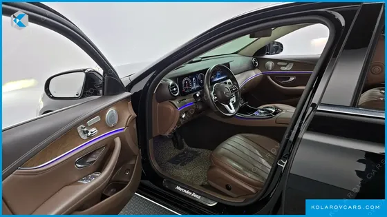 MERCEDES E-CLASS E300 4MATIC EXCLUSIVE
