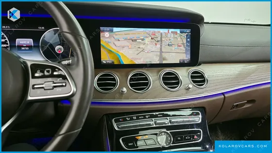 MERCEDES E-CLASS E300 4MATIC EXCLUSIVE