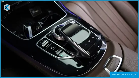 MERCEDES E-CLASS E300 4MATIC EXCLUSIVE