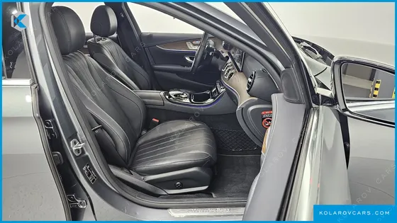 MERCEDES E-CLASS E300 EXCLUSIVE