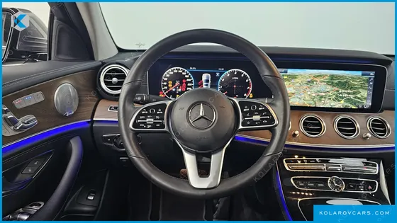 MERCEDES E-CLASS E300 EXCLUSIVE