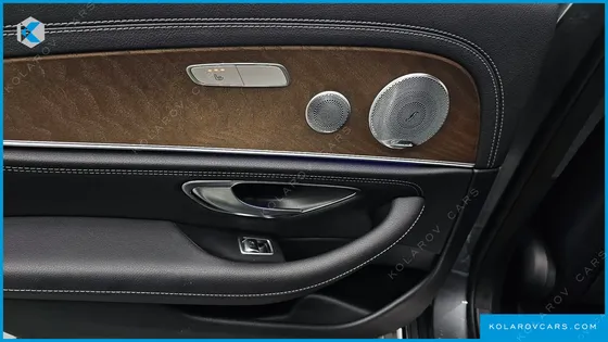 MERCEDES E-CLASS E300 EXCLUSIVE