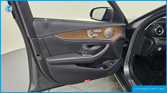 MERCEDES E-CLASS E300 EXCLUSIVE