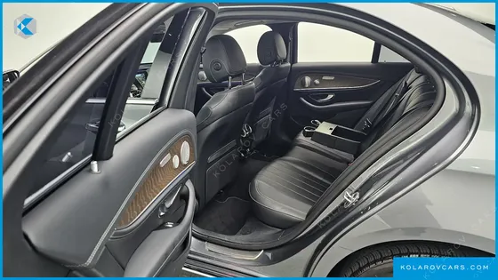 MERCEDES E-CLASS E300 EXCLUSIVE