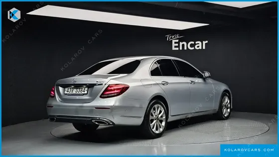 MERCEDES E-CLASS E300 4MATIC EXCLUSIVE