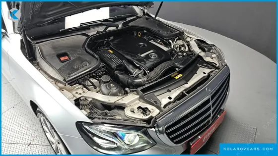 MERCEDES E-CLASS E300 4MATIC EXCLUSIVE