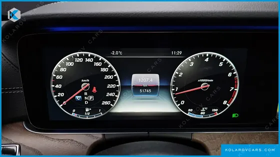 MERCEDES E-CLASS E300 4MATIC EXCLUSIVE