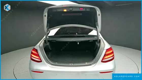 MERCEDES E-CLASS E300 4MATIC EXCLUSIVE