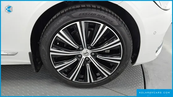 VOLVO S90 B5 INSCRIPTION