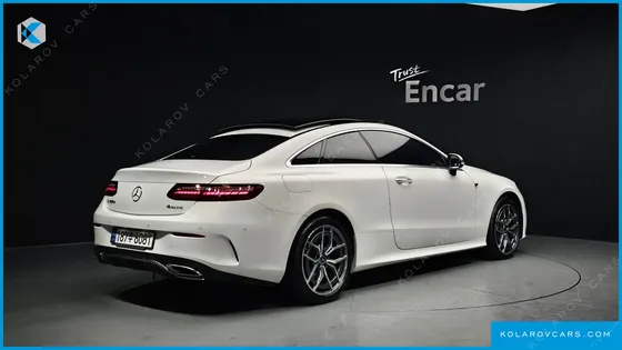 MERCEDES E-CLASS E300D 4MATIC COUPE