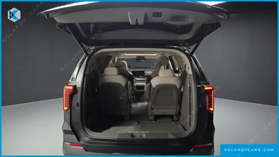 KIA CARNIVAL GASOLINE 9 SEATER X LINE