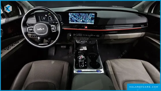 KIA CARNIVAL GASOLINE 9-SEATER SIGNATURE