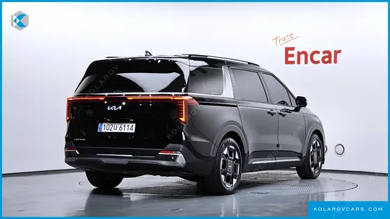 KIA CARNIVAL 7-SEATER SIGNATURE