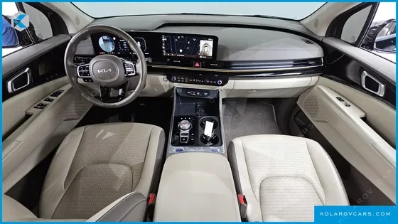 KIA CARNIVAL 7-SEATER SIGNATURE