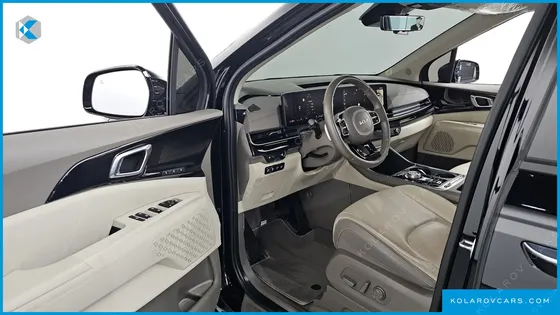 KIA CARNIVAL 7-SEATER SIGNATURE