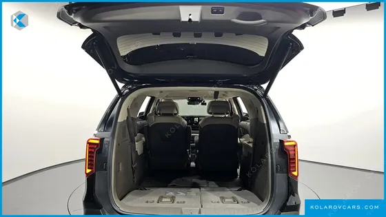 KIA CARNIVAL 7-SEATER SIGNATURE