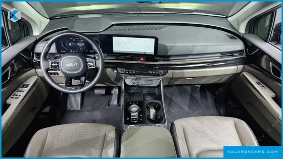 KIA CARNIVAL 9-SEATER SIGNATURE