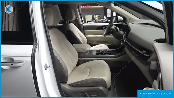 KIA CARNIVAL HEV 7-SEATER HI LIMOUSINE