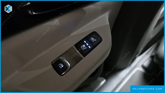KIA CARNIVAL HEV 7-SEATER HI LIMOUSINE