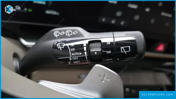 KIA CARNIVAL HEV 7-SEATER HI LIMOUSINE