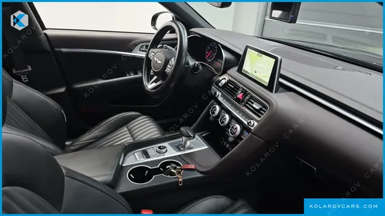 GENESIS G70 2.0T AWD