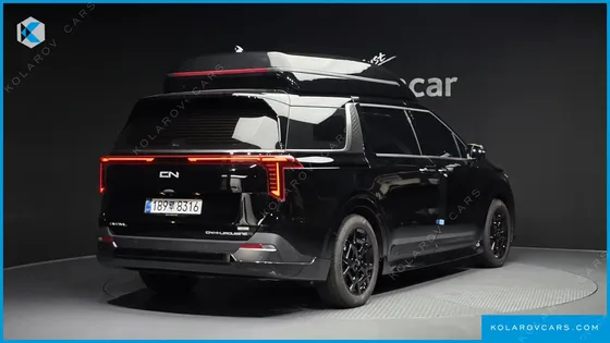 KIA CARNIVAL HEV 9-SEATER HI-LIMOUSINE (SPECIAL VEHICLE)