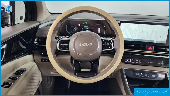 KIA CARNIVAL 7-SEATER SIGNATURE