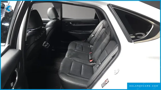 HYUNDAI GRANDEUR 2.4 PREMIUM