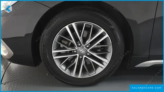 HYUNDAI GRANDEUR 2.4 PREMIUM