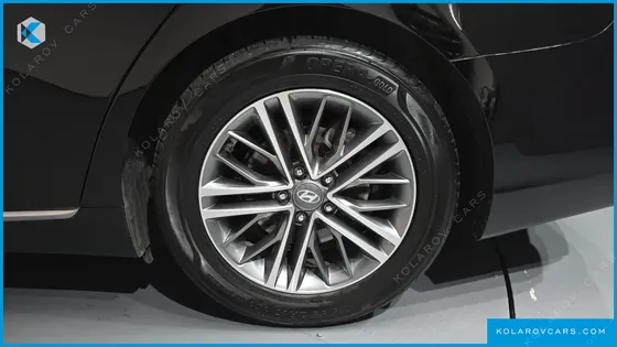 HYUNDAI GRANDEUR 2.4 PREMIUM