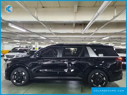 KIA CARNIVAL 9-SEATER PRESTIGE
