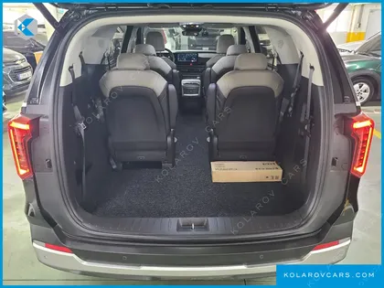KIA CARNIVAL 9-SEATER PRESTIGE