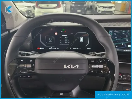 KIA CARNIVAL 9-SEATER PRESTIGE