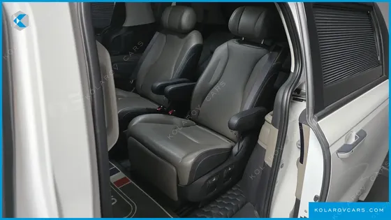 KIA CARNIVAL 7-SEATER SIGNATURE