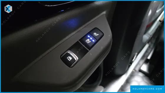 KIA CARNIVAL 7-SEATER SIGNATURE
