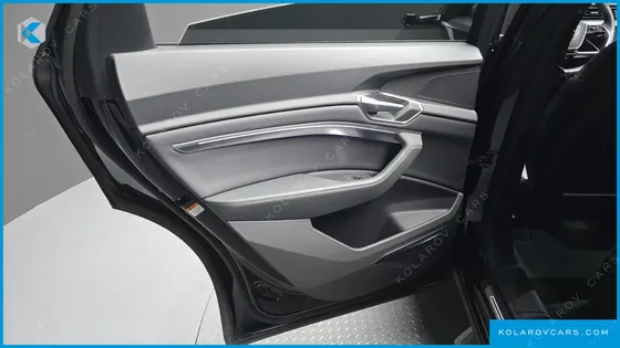AUDI E-TRON 55 QUATTRO SPORTBACK